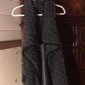 Very Moda faux fur vest. One size fits all. NWT